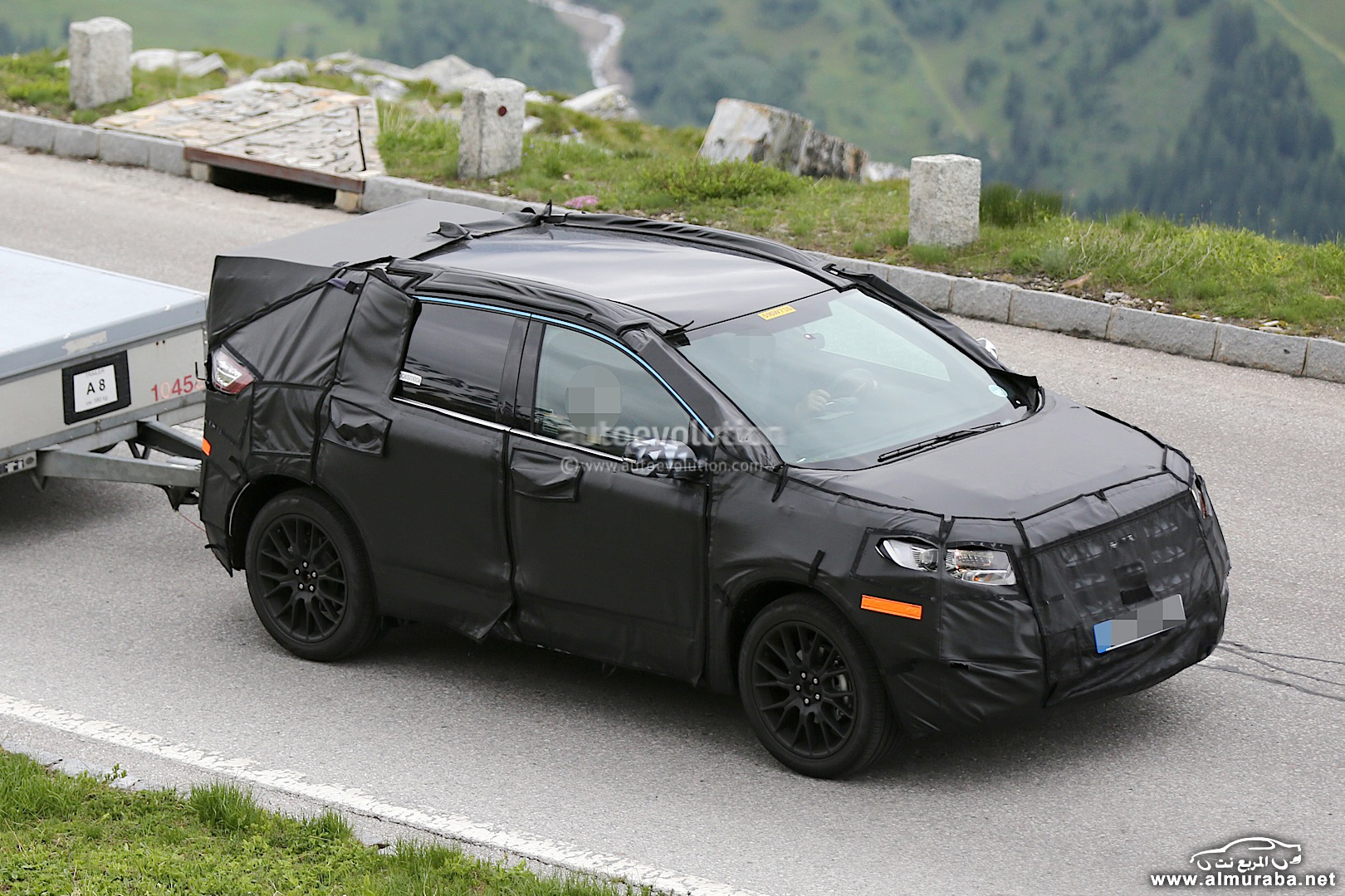 2015-ford-edge-spied-testing-in-europe-photo-gallery_9