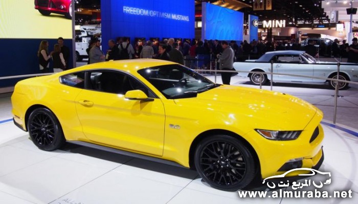 2015-ford-mustang-roars-into-chicago-live-photos-76460-7
