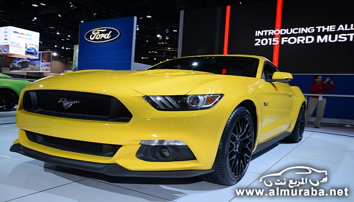 2015-ford-mustang-roars-into-chicago-live-photos-medium_4