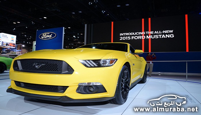 2015-ford-mustang-roars-into-chicago-live-photos-medium_5