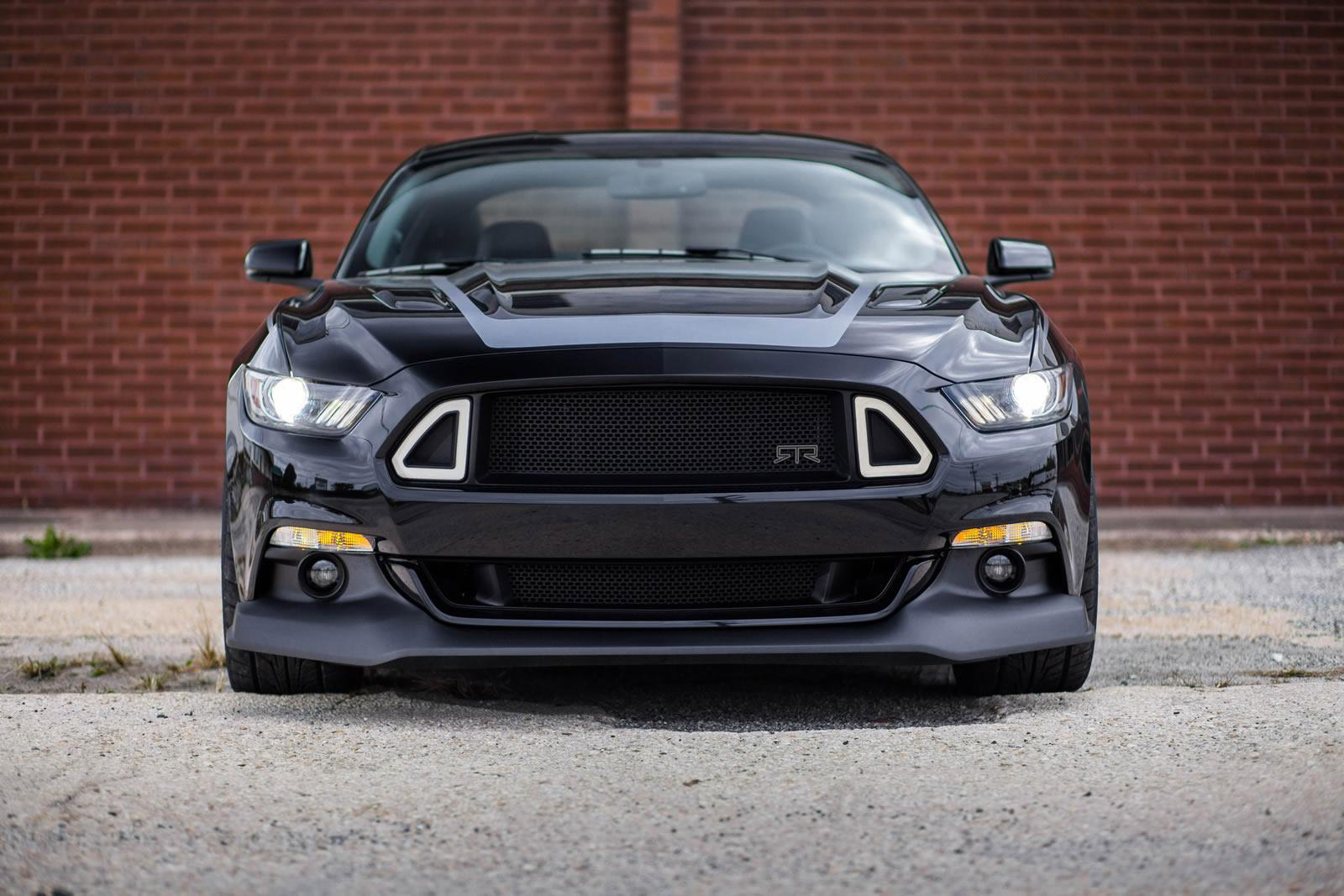2015-ford-mustang-rtr_100488920_h