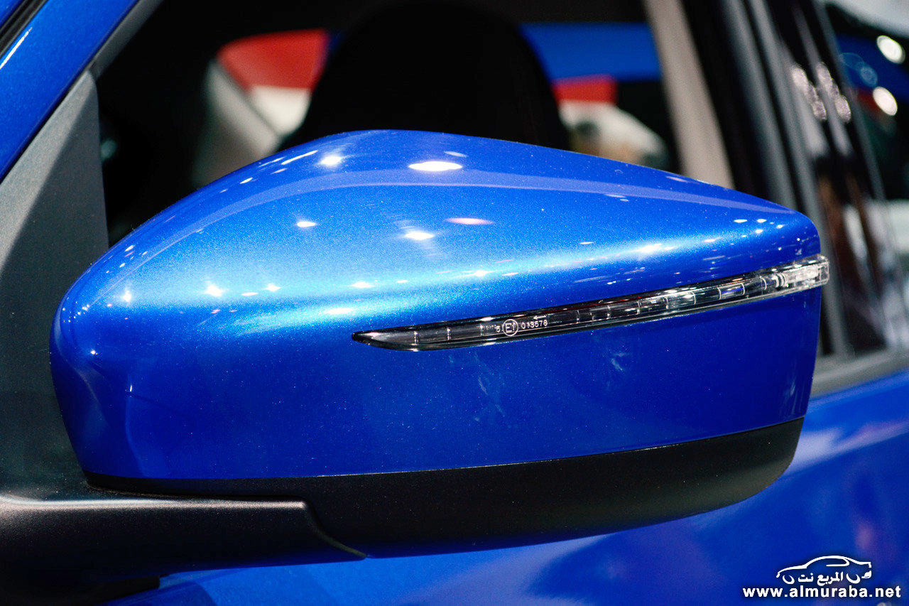 2015-nissan-versa-12-1