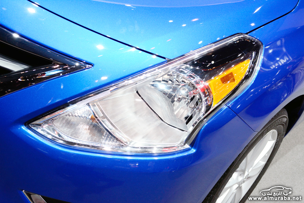 2015-nissan-versa-13-1