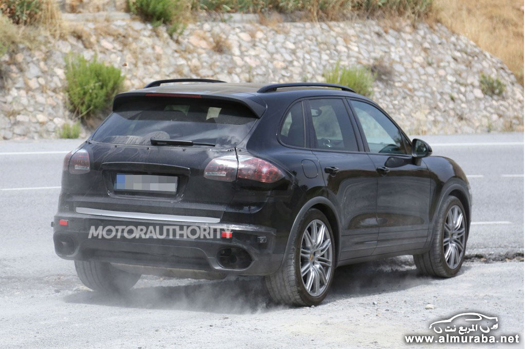 2015-porsche-cayenne-facelift-spy-shots_100435868_l