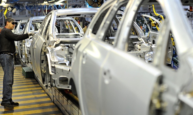 تقرير عن اكثر السيارات التي A-car-production-plant-in-012.jpg