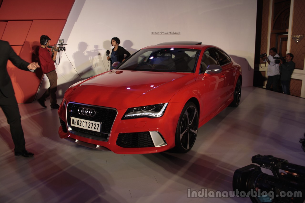 Audi-RS-7-India-Launch-images-front-three-quarter