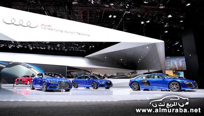 Audi-booth-2014-detroit-auto-show-01