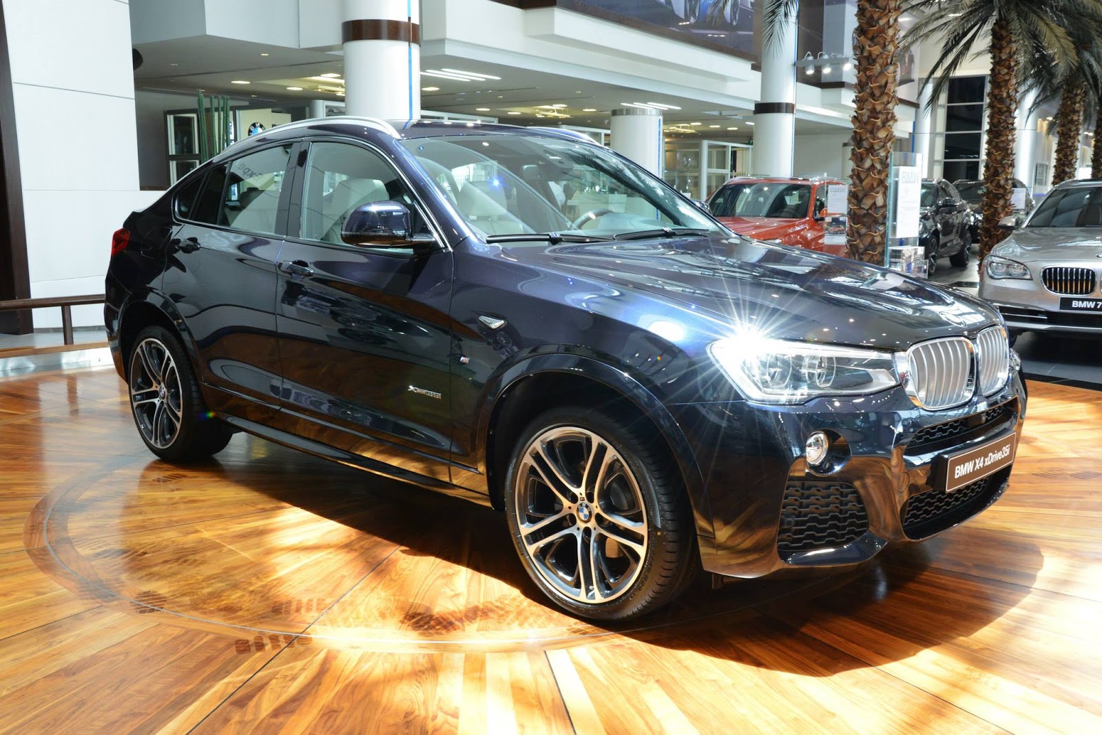 ماهو الجديد في مظهر إكس BMW-X4-Carbon-Black-M-Sport-1.jpg