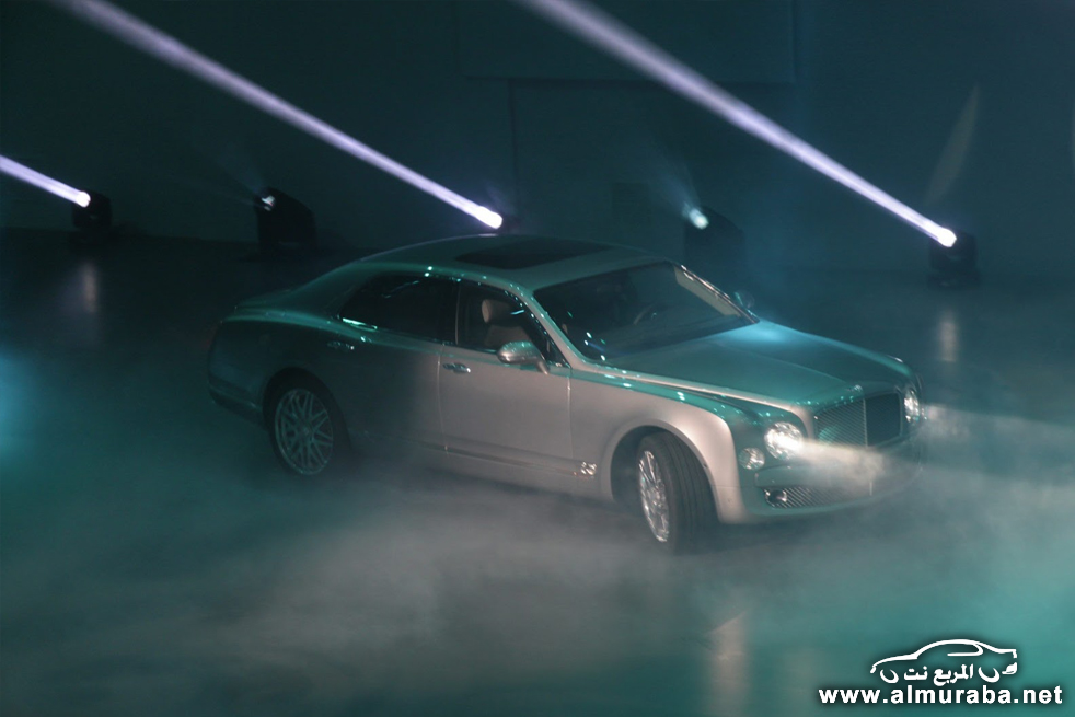Bentley-Hybrid-2[2]