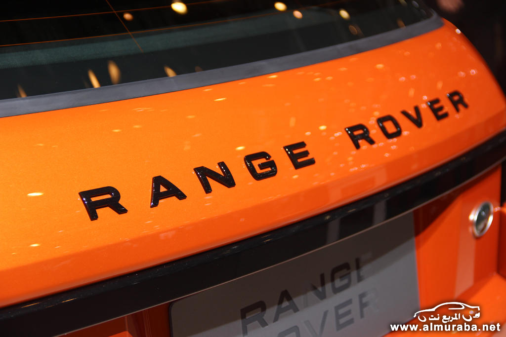 Land-Rover-Range-Rover-Live-Photo-04