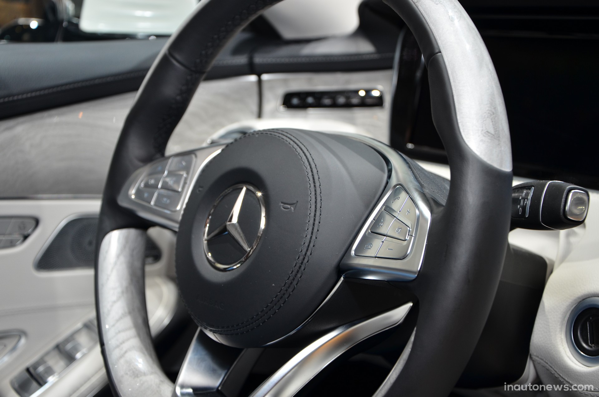 Mercedes-S-Coupe-Geneva-2014-03