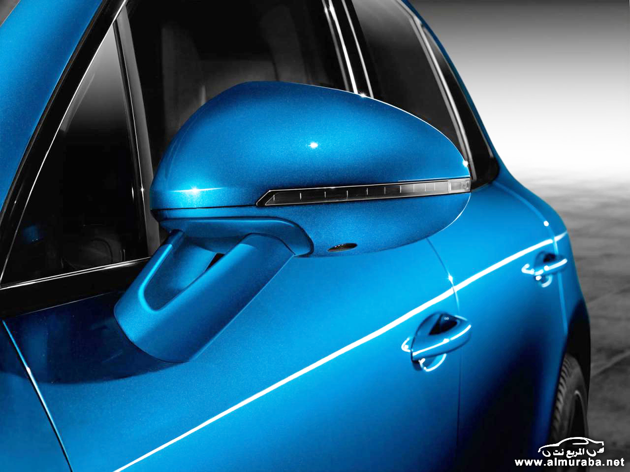 Porsche-Macan-S-Exclusive-package-SportDesign-mirrors