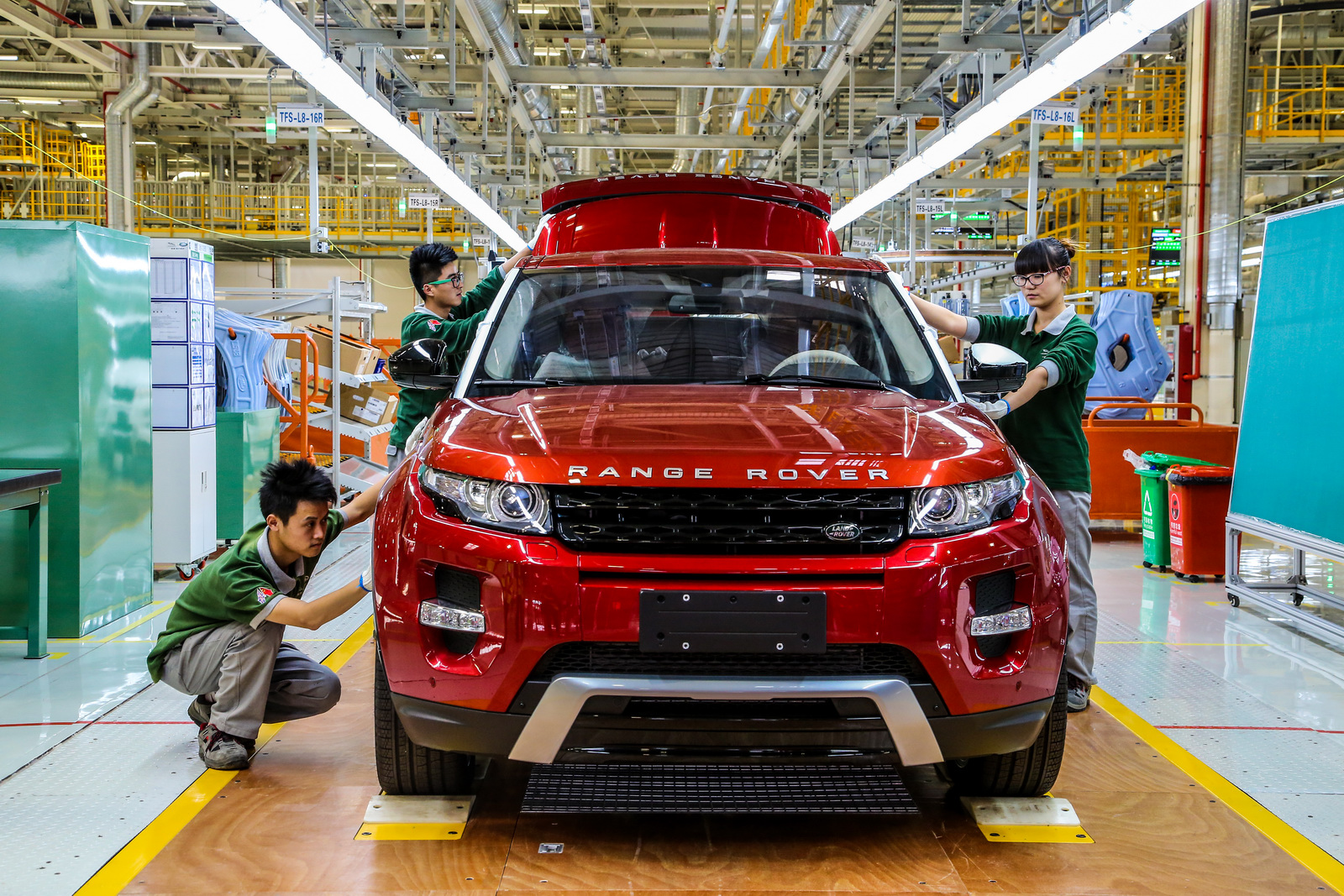 Range-Rover-Evoque-assembly-China-2