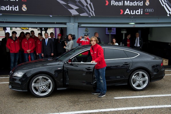 Real+Madrid+Players+Receive+New+Audi+Cars+YISqVYqyjY7l