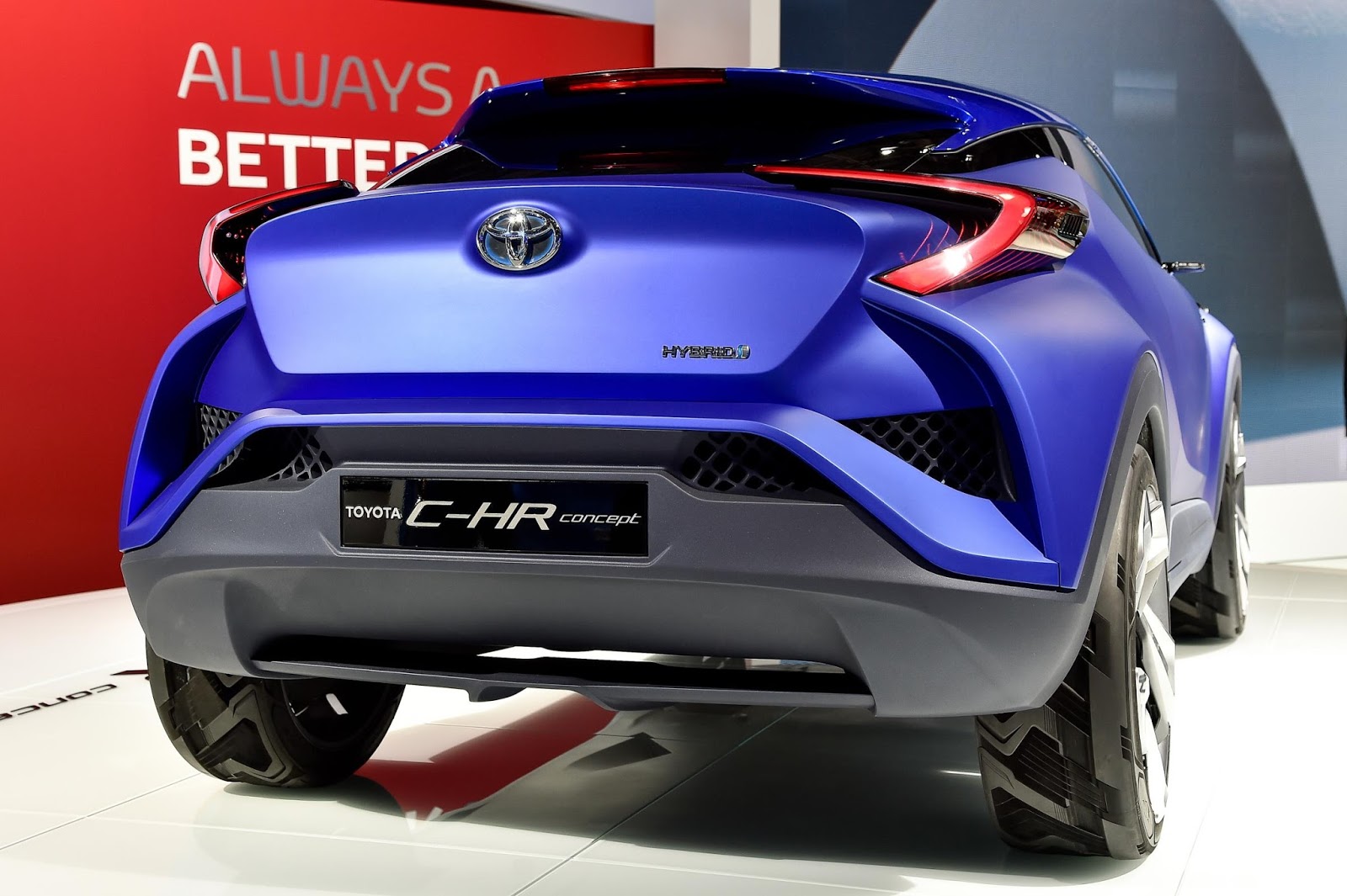Toyota-C-HR-Concept-Paris-4