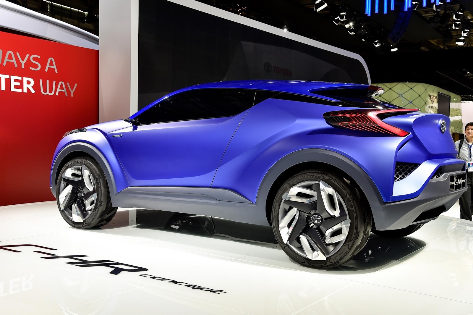 Toyota-C-HR-Concept-Paris-6