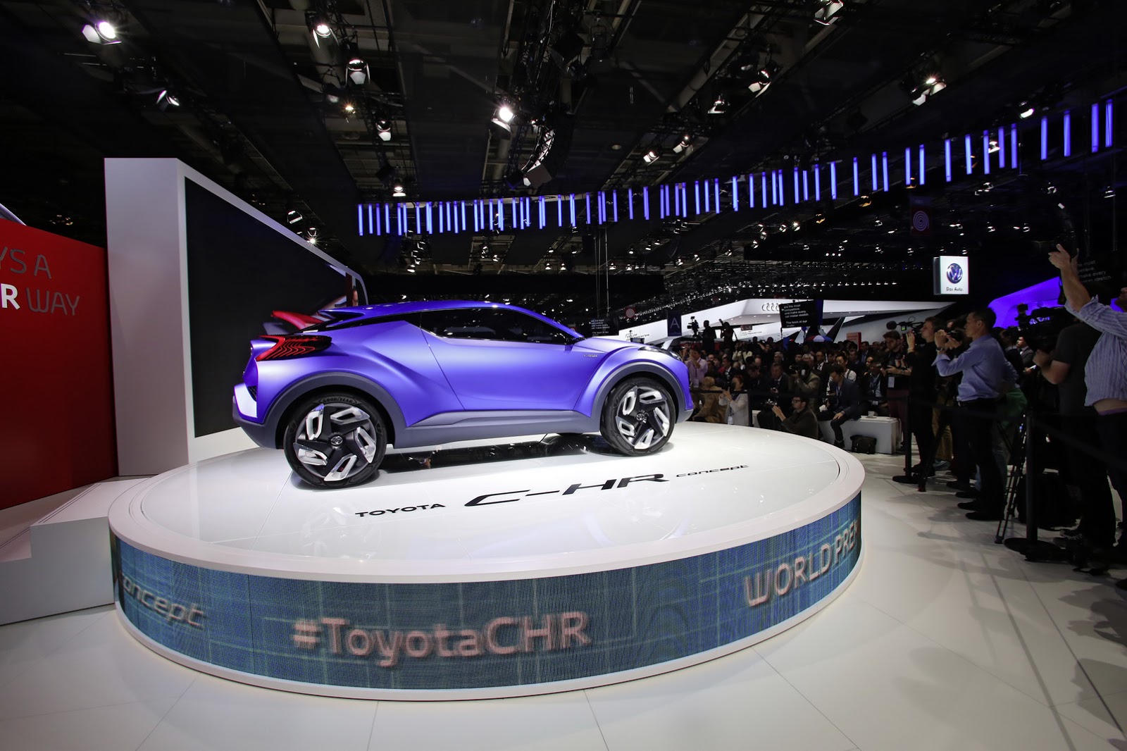 Toyota-Concept-11