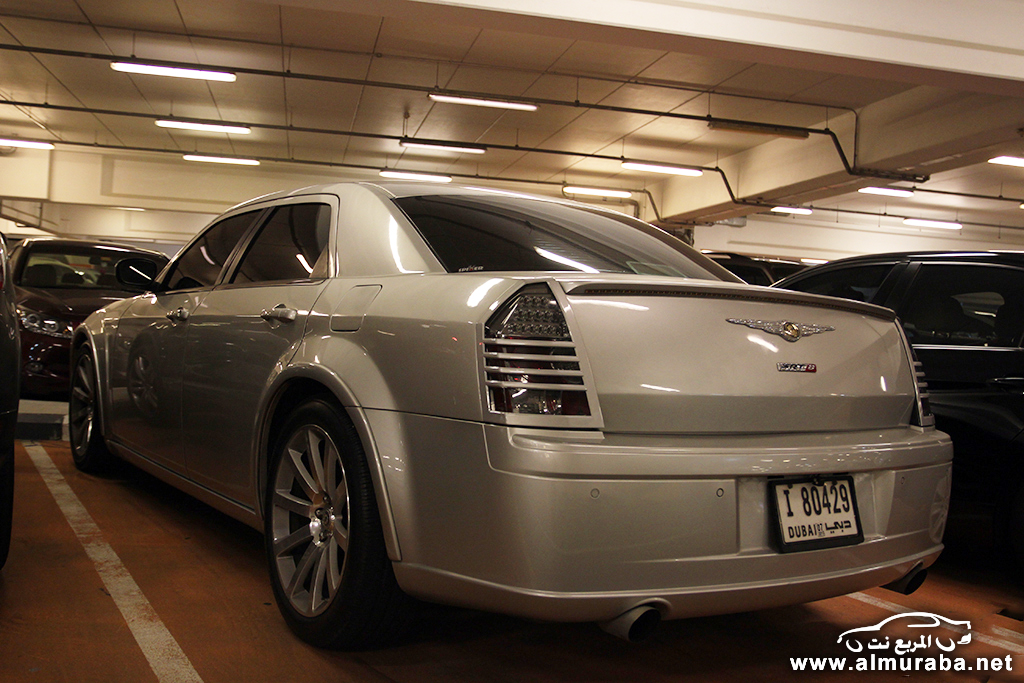 chrysler-300c-srt-8-c983714032013160024_5