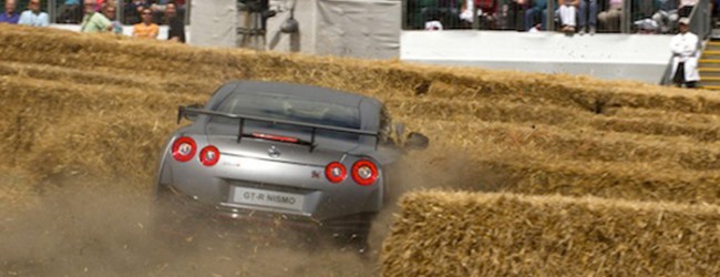 تحطم نيسان gt-r في سباق icons961-650x250.jpg