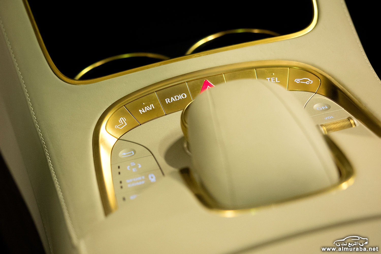 mercedes-s-class-gets-trimmed-in-real-gold-by-carlsson-photo-gallery_6