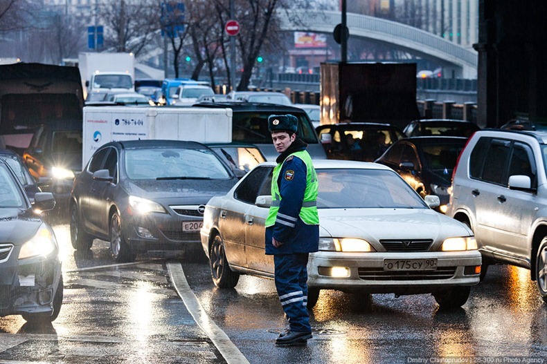 moscow-traffic-jam-01[2]