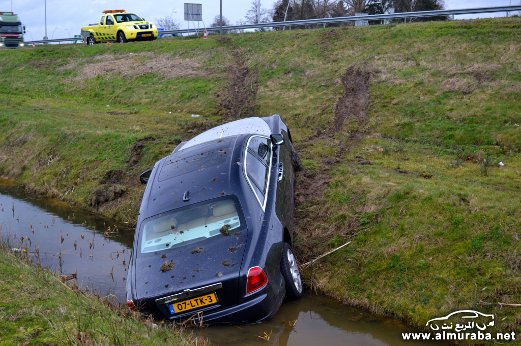 rolls-royce-ghost-c455601022014164330_4