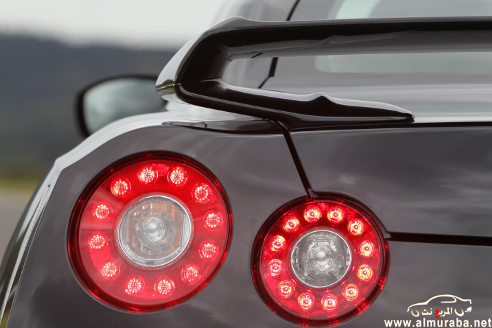 جي تي ار 2013 نيسان صور واسعار ومواصفات Nissan GTR R35 2013 59