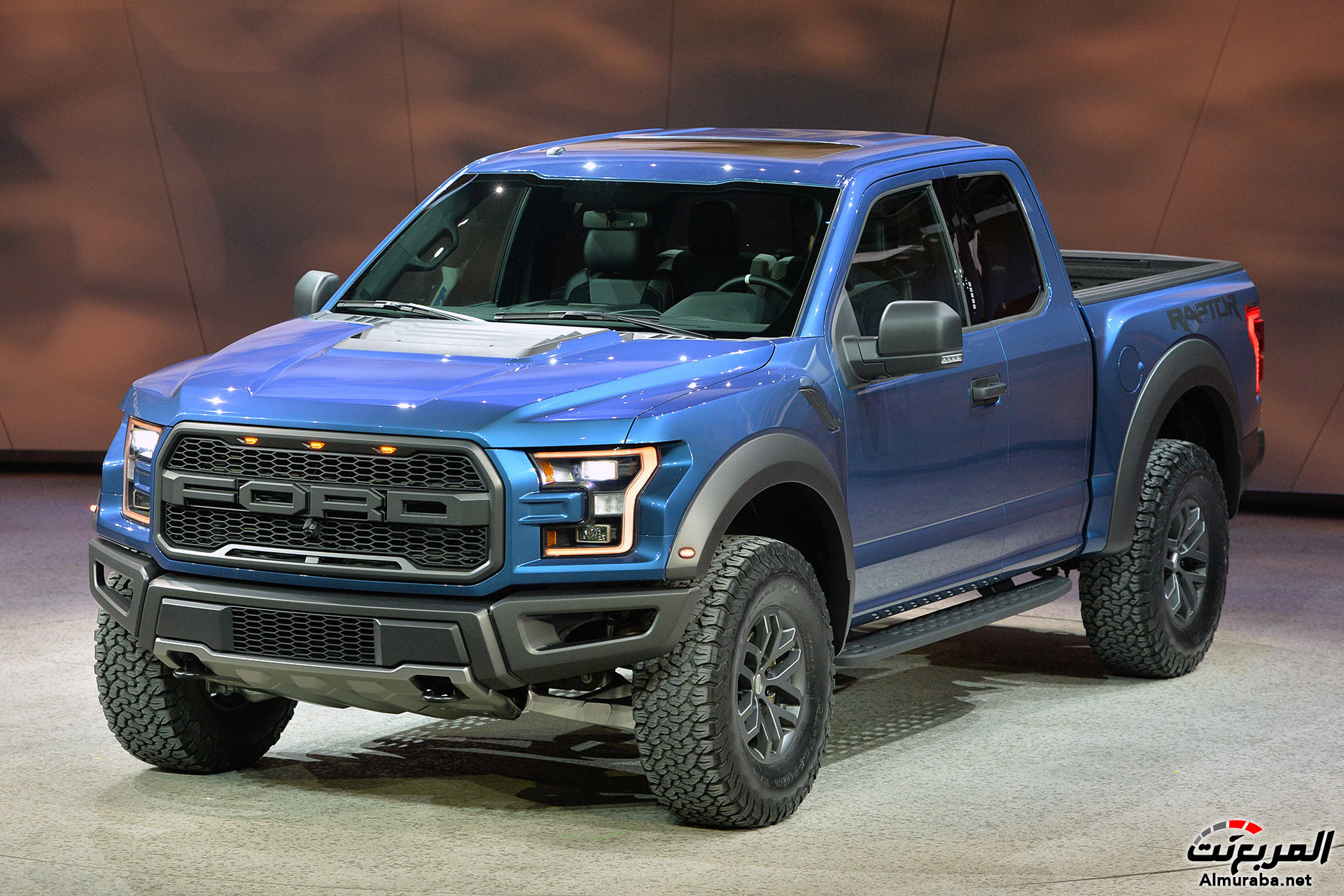 03-2017-ford-f150-raptor-detroit-1