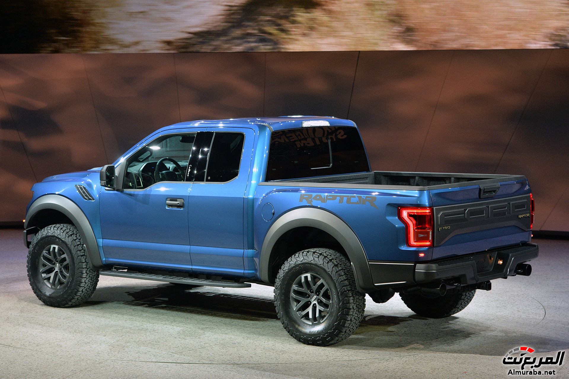 06-2017-ford-f150-raptor-detroit-1