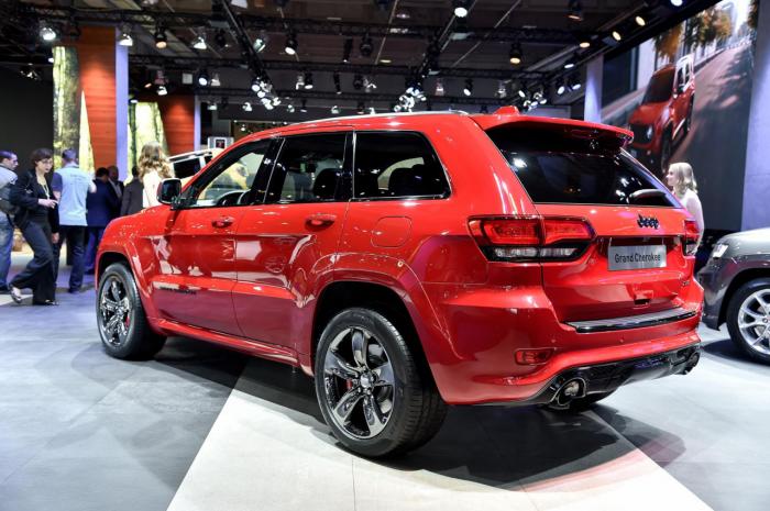 جيب جراند شيروكي 2015 اس ار تي الجديدة "صور ومواصفات" Jeep Grand Cherokee 3