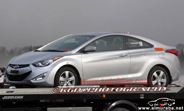 هيونداي النترا 2013 كوبيه في اول ظهور لها 2013 Hyundai Elantra Coupe