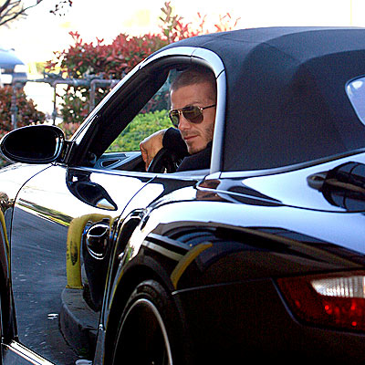 ديفيد بيكهام يعرض سياراته للبيع بسبب انشغاله وعدم استخدمها David Beckham 5