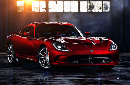 دودج فايبر 2013 الجديدة تسيطر على اغلفة المجلات الأمريكية لهذا الشهر Dodge Viper