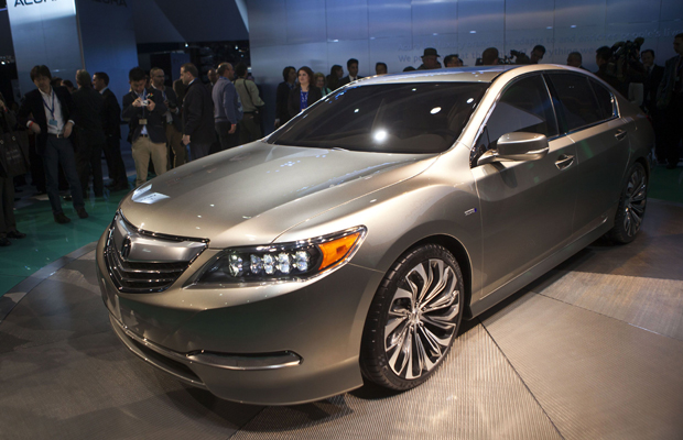 تغطية معرض نيويورك للسيارات 2012 بالصور New York Auto Show 2012