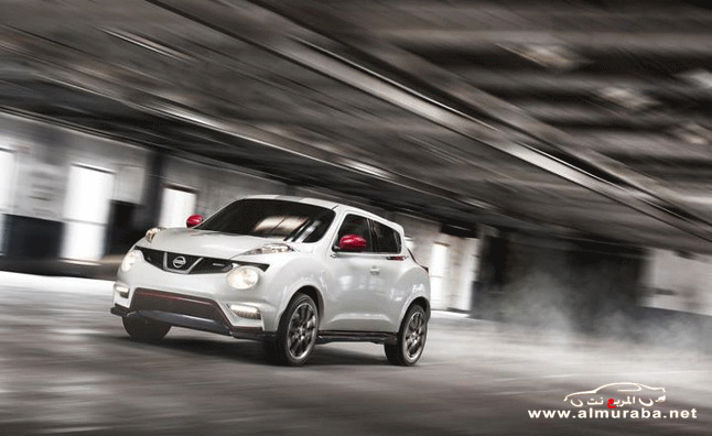 نيسان جوك ضد نيسان جوك ار الجديدة على الفيسبوك Nissan Juke and Nissan Juke-R