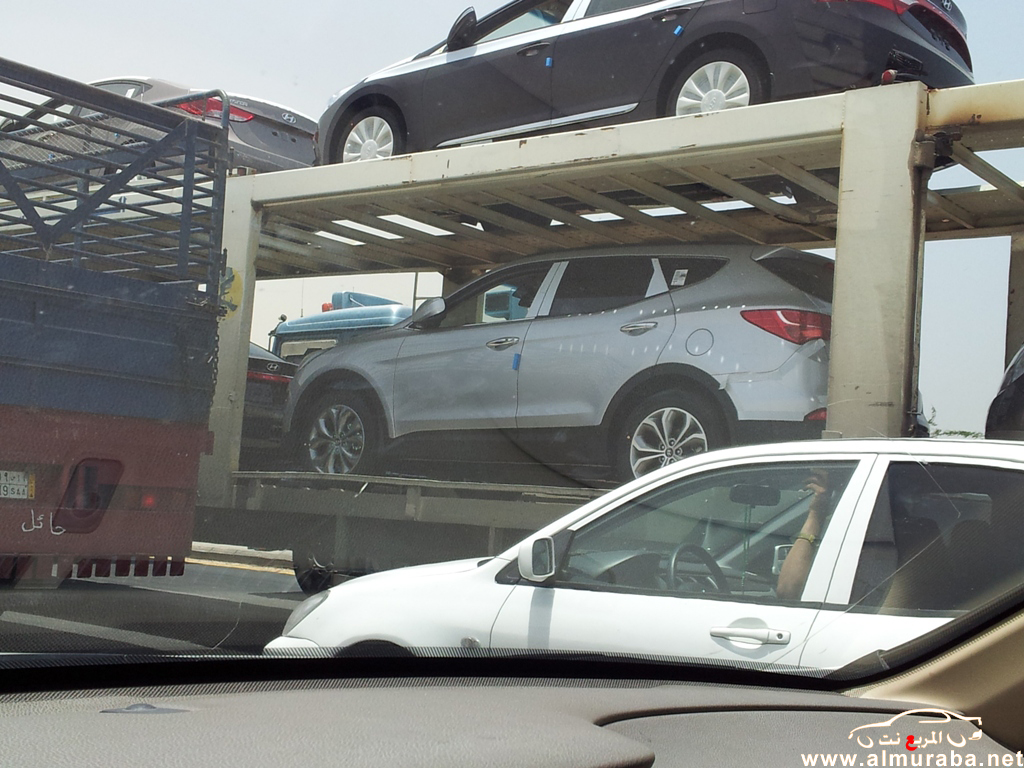 هيونداي سنتافي 2013 تصل الى جدة في اول صورة حصرية لها مع الاسعار المتوقعة Hyundai Santafe