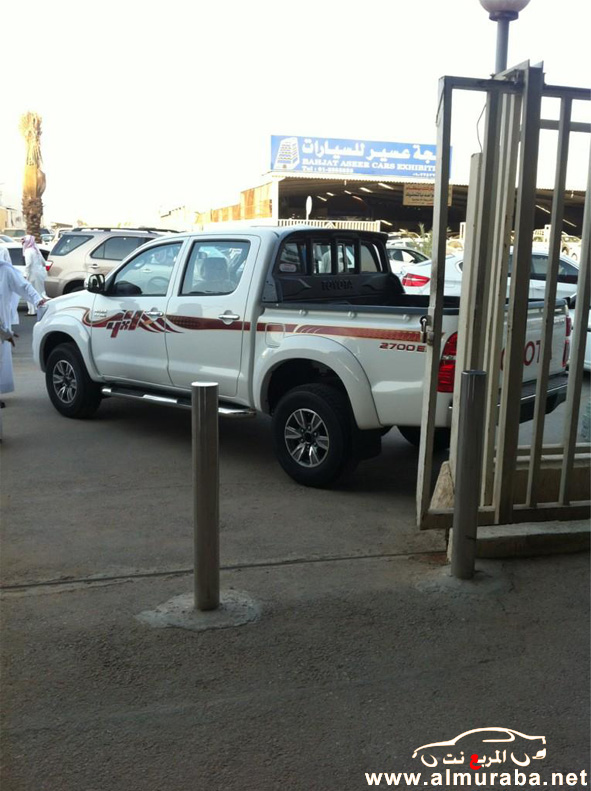 وصل الان تويوتا هايلوكس 2013 بالصور والاسعار وارد عبداللطيف جميل Toyota Hilux 2013