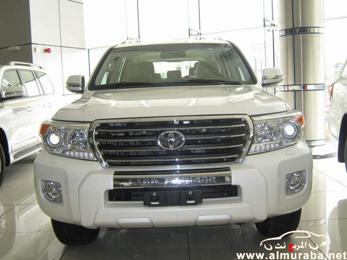 لاندكروزر 2013 جي اكس ار بريمي وصل بالصور والاسعار والمواصفات Land Cruiser GXR