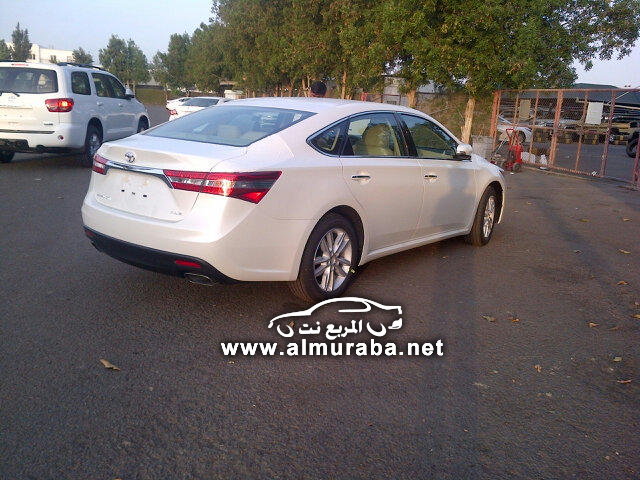 وصول افالون 2013 الجديدة كلياً الى مستودعات جدة اخيراً بالصور وبالالوان المتوفرة Avalon 2013