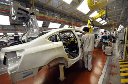الصين تنوي صنع مايقارب 20 مليون سيارة وتؤكد تحديها لدول اوروبا بأكملها في صناعة السيارات هذا العام 5