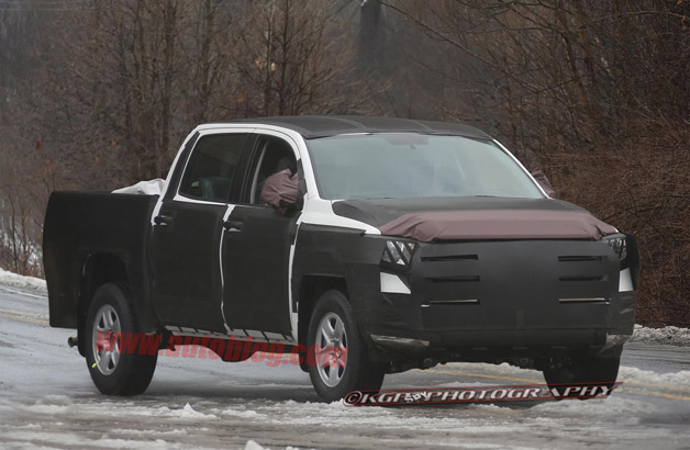 تمويهات مكثفة وغموض حول التصميم الداخلي والخارجي لتويوتا تندرا 2014 تمويهات مكثفة وغموض حول التصميم الداخلي والخارجي لتويوتا تندرا 2014 14