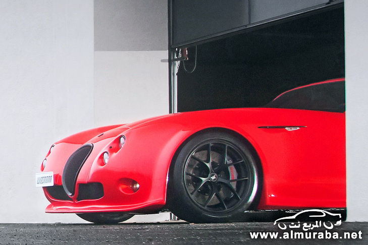 سيارة وايزمان تستعد للإنطلاق من معرض جنيف للسيارات Wiesmann GT MF4-CS