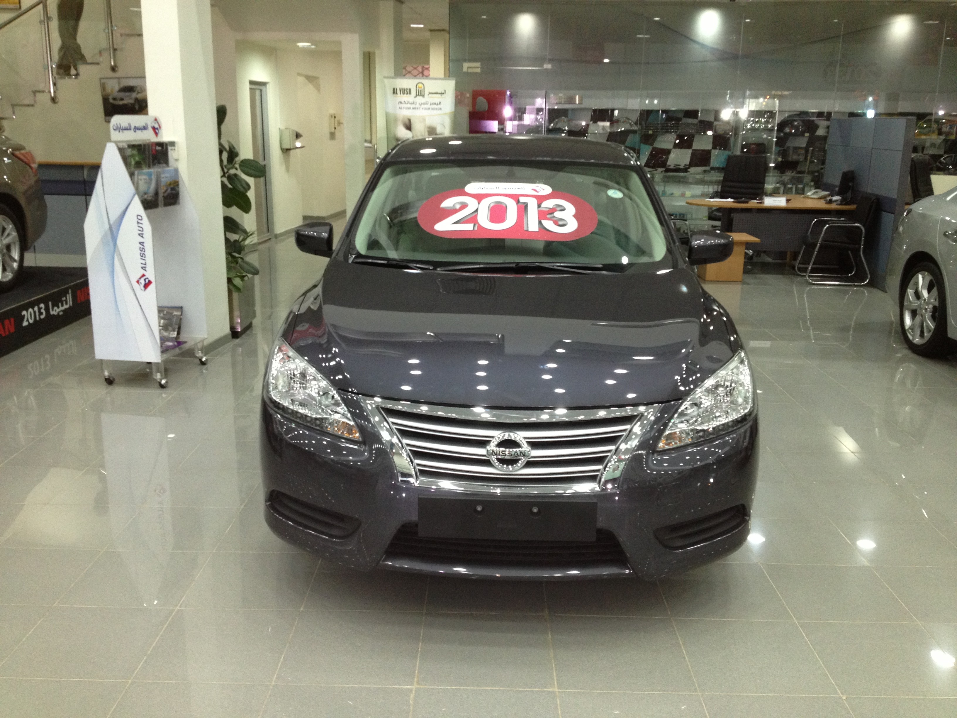 الكشف عن نيسان سنترا 2013 الجديدة كلياً في السعودية بالاسعار والمواصفات والصور Nissan Sentra