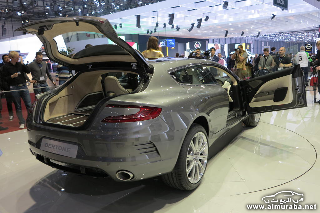 استون مارتن تطلق سيارتها المنافسة لـ”بورش بانميرا” وتقوم بتسميتها Aston Martin Bertone