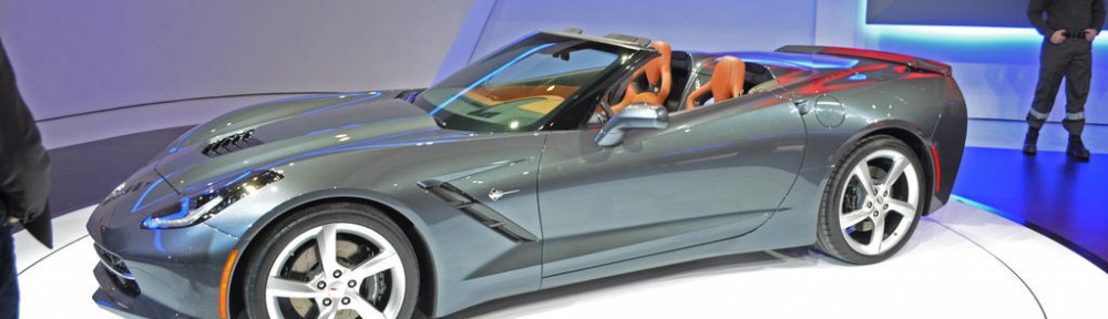 كورفيت ستينجراي المكشوفة 2014 تكشف نفسها في معرض جنيف للسيارات Corvette Stingray