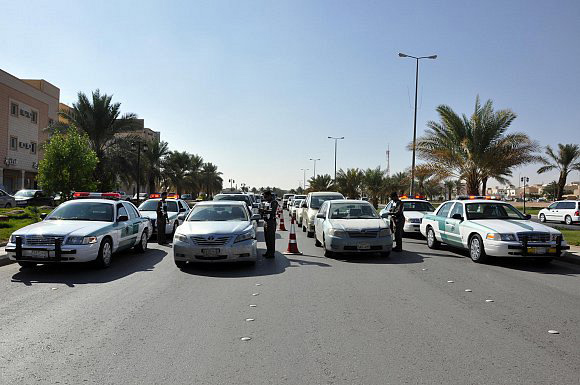تسجيل 64523 مخالفة مرورية في مدينة جدة خلال 3 أسابيع فقط!