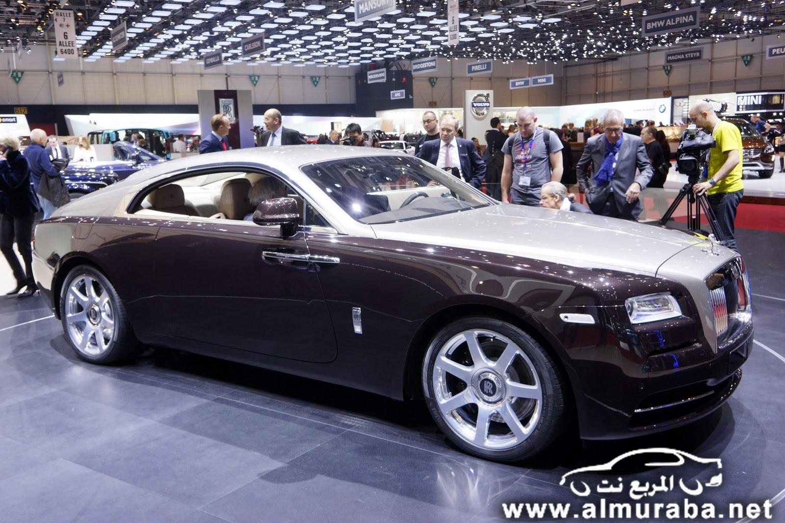 “رولز رويس” تأمل أن تبيع اكبر كمية من سيارتها الجديدة رولز رويس الشبح في روسيا