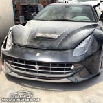 حادث سيارة: فيراري F12 Berlinetta محطمة في دبي بعد 100KM فقط حادث سيارة: فيراري F12 Berlinetta محطمة في دبي بعد 100KM فقط 1