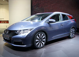 هوندا سيفيك 2014 تورر الجديدة تظهر في معرض فرانكفورت Honda Civic 2014