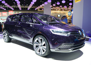 رينو تعرض مفهومها الجديد لسيارتها Initiale Paris بتصميم الكروس اوفر Espace